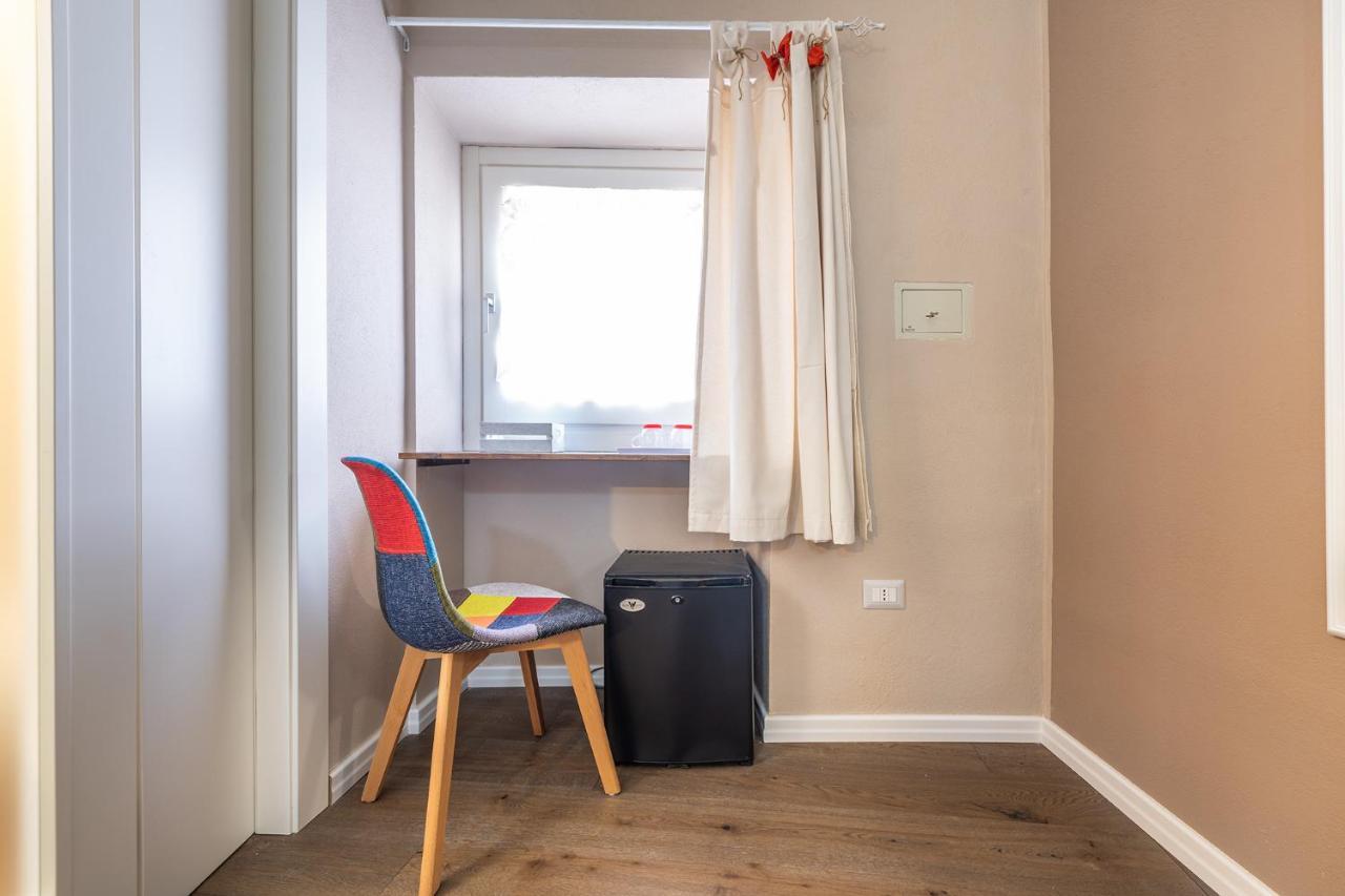 Promenade Boutique Rooms - City Centre 칼리아리 외부 사진
